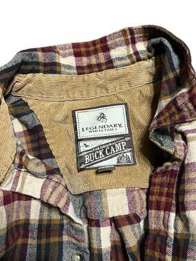 Legendary Whitetails Buck Camp Flannel Plaid Shirt Size Medium